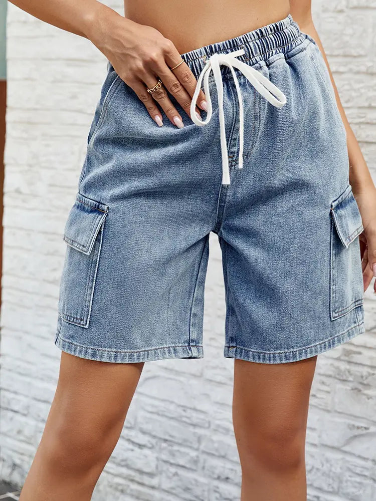 Shorts in denim elasticizzati con vita a cravatta lavati