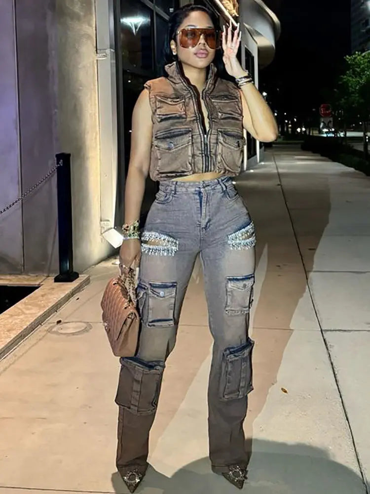 Jeans cargo alla moda con frange